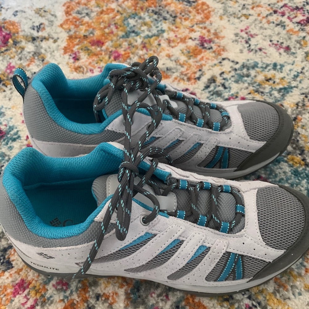 Columbia hiking/sneakers size 8.